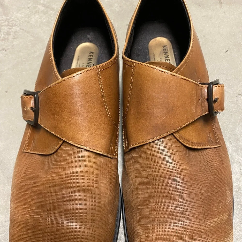 Kenneth Cole New York pre owned